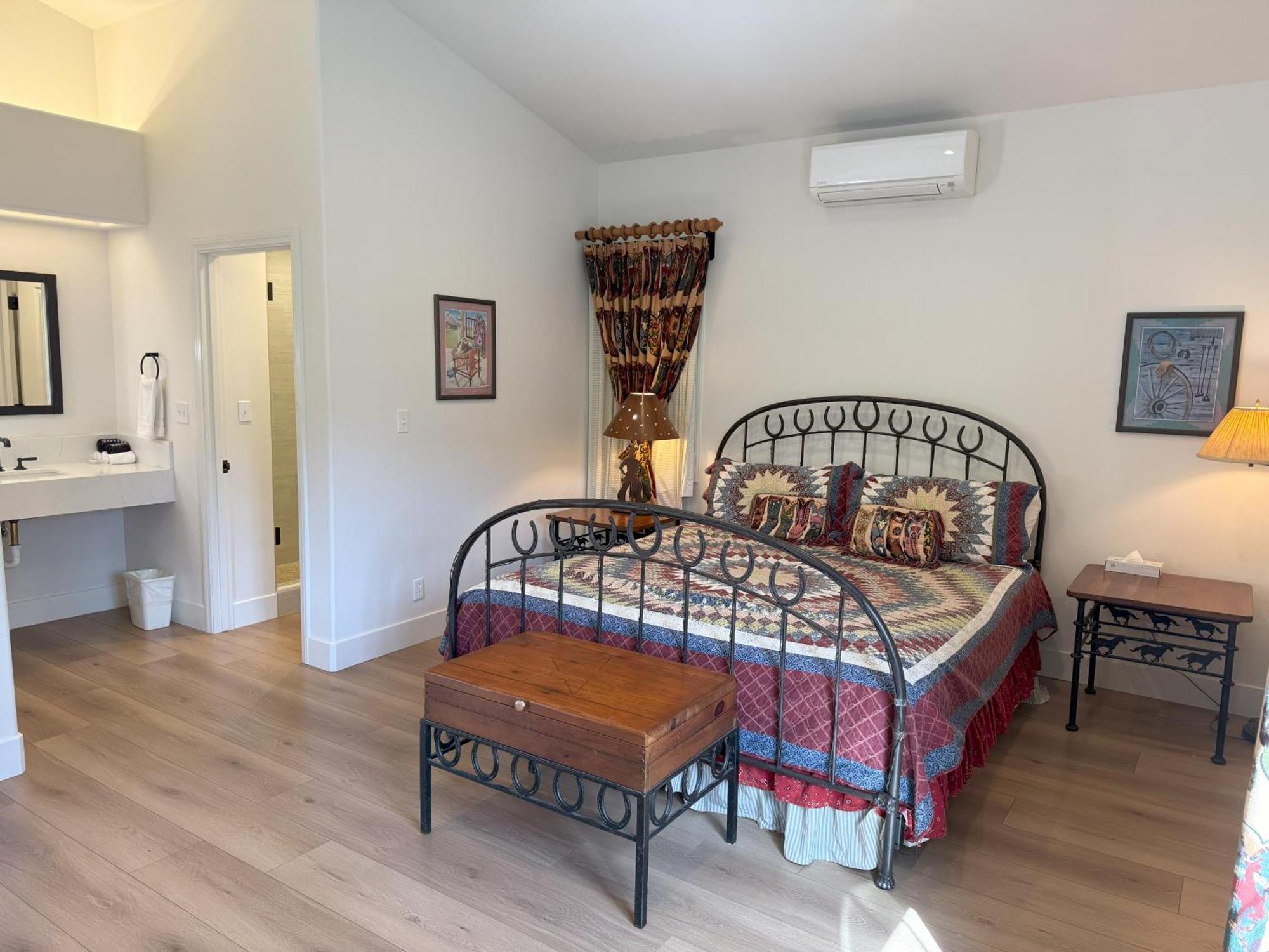 فندق Circle Bar B Guest Ranch Capitan المظهر الخارجي الصورة